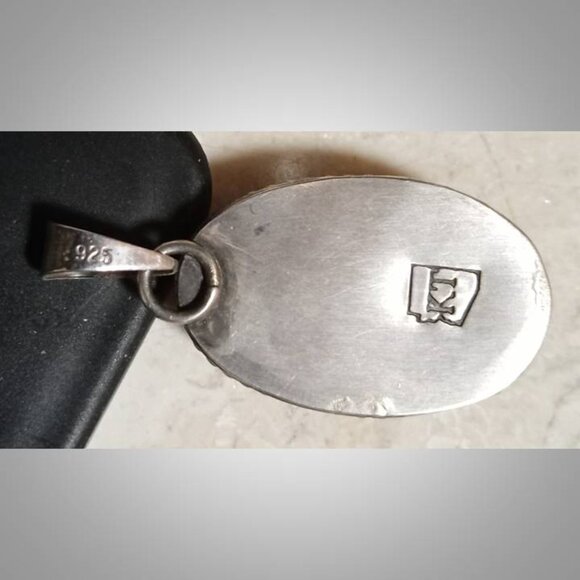 UNIQUE! White Buffalo sterling silver pendant 01 hallmarked NEW - Picture 7 of 8